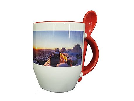 mug bicolore avec cuillere